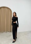 OMUZ VE BEL DEKOLTE DETAY UZUN YIRTMAÇLI SANDY ELBİSE SİYAH