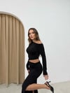 OMUZ VE BEL DEKOLTE DETAY UZUN YIRTMAÇLI SANDY ELBİSE SİYAH