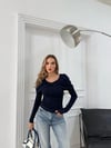 ŞAL YAKA ÖN BURGULU SELANİK KUMAŞ BLUZ LACİVERT