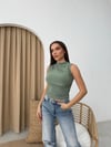 SIFIR KOL DRAPE SANDY BLUZ YEŞİL
