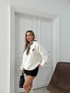 YAKA FULARLI NAKIŞDETAY SWEAT BEYAZ