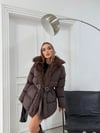 YAKA KÜRK DETAY BEL KEMERLİ ŞİŞME MONT KAHVE