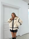 YAKA VE BEL KEMERLİ ŞERİT DETAY TEDDY MONT KREM