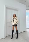 YAKA VE BEL KEMERLİ ŞERİT DETAY TEDDY MONT KREM