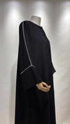 Biyeli Abaya