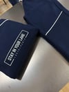 Erkek Çocuk Lacivert Eşofman Takımı – Baskılı Sweatshirt & Lastikli Pantolon