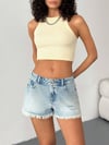 Jeans Kadın Açık Mavi Yırtık Detaylı Püsküllü Mini Jean Şort Yüksek Bel Yazlık Denim Şort