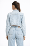 Jeans Kadın Mavi Crop Denim Ceket – Rahat Kalıp Jean Ceket