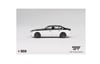 Mini GT BMW i7 xDrive60 Alpine White / Black Sapphire Diecast Model Araba
