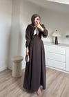 Fularlı Belden Oturtmalı Elbise Kahve