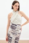 Halter Yaka Keten Crop Bluz - Bej