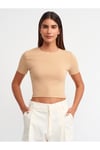 30124-crop-t-shirt-bej-7a5a23.jpg