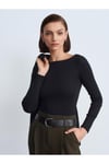 31332-kayik-yaka-uzun-kollu-top-siyah-1cdae9.jpg