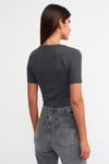 crop-t-shirt-antrasit-f25-40.jpg