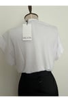 lastik-detayli-tshirt-c5796e.jpg