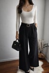 Beyaz V Yaka Bodysuit