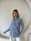 Retro Düğme Detay Geniş Manşetli Yumuşak Dokulu Denim Gömlek