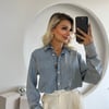 Retro Düğme Detay Geniş Manşetli Yumuşak Dokulu Denim Gömlek