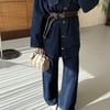 Vintage Yıkamalı Kemerli Denim Takım – Şık ve Rahat İkili Set