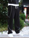 BİYE DETAYLI BAGGY KALIP ÜÇ İPLİK ŞARDONLU EŞOFMAN ALTI SİYAH