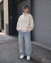 DKPW GOFRE BASKILI DİK YAKA YARIM FERMUARLI SWEATSHİRT KREM