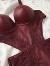 Koyu Bordo Dantel Detaylı Bodysui