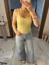 Kolsuz Açık Yaka Bodysuit Sarı