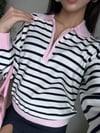 Pembe Yaka Detaylı Çizgili Bluz
