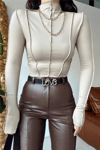 Kadın Balıkçı Yaka Korsaj Detaylı Crop Bluz Zyn-58426 - TAŞ