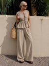 Kadın Dökümlü Peplum Bluz ve Pantolon Takımı