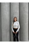 KADIN DÜŞÜK OMUZ CROP BLUZ HYN-58005 - BEYAZ