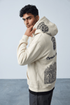 THREADS OF MAJESTY NAKIŞLI KAPŞONLU SWEATSHİRT 7026