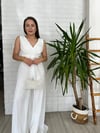 Bel Dekolteli Halka Tokalı Beyaz Tulum