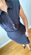 Arka Yırtmaçlı Likralı Midi Denim Elbise