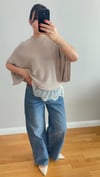 Modern Kesim Dantel Detaylı Triko Bluz Bej
