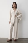 Kadın Bej V Yaka Gizli Düğmeli Üst & Lastikli Pantolon Keten Alt & Üst Takım