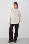 Kadın Ekru Oversize Peluş Kazak