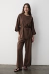 Kadın Kahverengi Keten Oversize Üst Bluz & Lastikli Bol Paça Pantolon Alt & Üst Takım