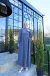 Düğme Detaylı Pileli Tesettür Elbise Koyu Gri  HNT8528