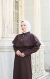 Pelerin Detaylı Bağcıklı  Tesettür Elbise Kahverengi   HNT1010