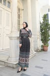 Desenli Boydan Piliseli Kemerli Şifon Elbise Siyah HNT2968