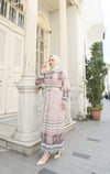 Desenli Boydan Piliseli Kemerli Şifon Elbise Krem    HNT2968