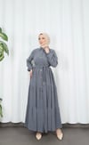 Boydan Düğmeli Kuşaklı Katlı Elbise Koyu  Gri  HNT8593