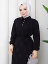 Eteği Büzgülü Yarım  Düğmeli Kuşaklı  Elbise  Siyah  HNT8602