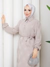 Eteği Büzgülü Yarım  Düğmeli Kuşaklı  Elbise  Krem   HNT8602