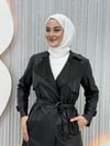 Siyah Deri Görünümlü Kuşaklı Uzun Trençkot HNT7546