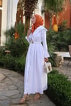 Laura Elbise Beyaz