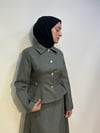 Belden Oturmalı Ceketli Takım Gri