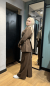 Geniş Yaka Fermuarlı Pantolonlu Takım
