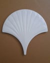 Armada Çini 17x17 cm Beyaz İstiridye Balık Pulu Seramik